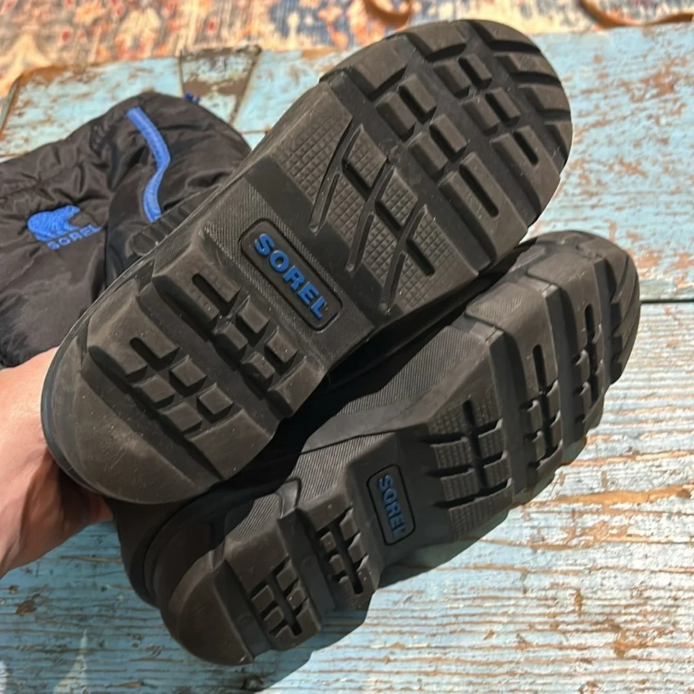Sorel Youth Flurry Black Blue Pull On Snow Boot Kids Size 4